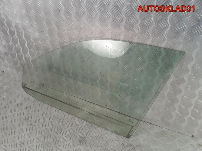 Стекло переднее левое Skoda Octavia A4 1U4845201A