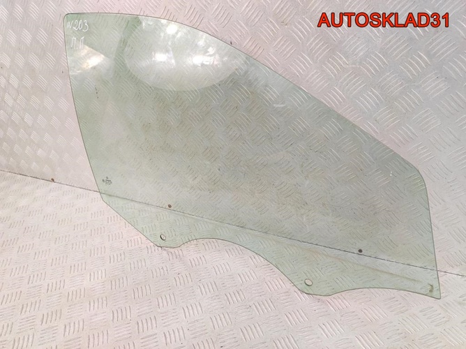 Стекло переднее правое Mercedes W203 A2037250210