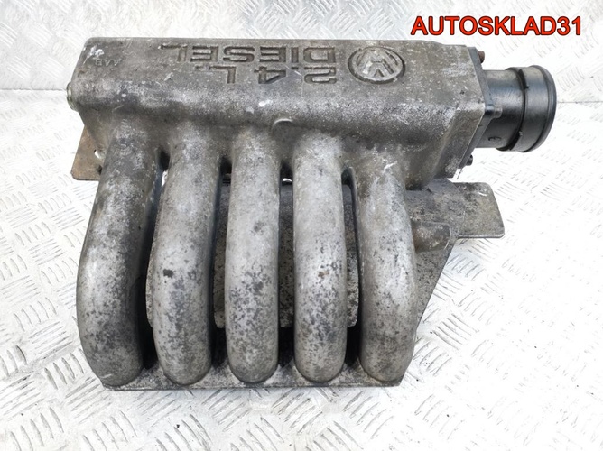 Коллектор впускной VW Transporter 4 074129713D