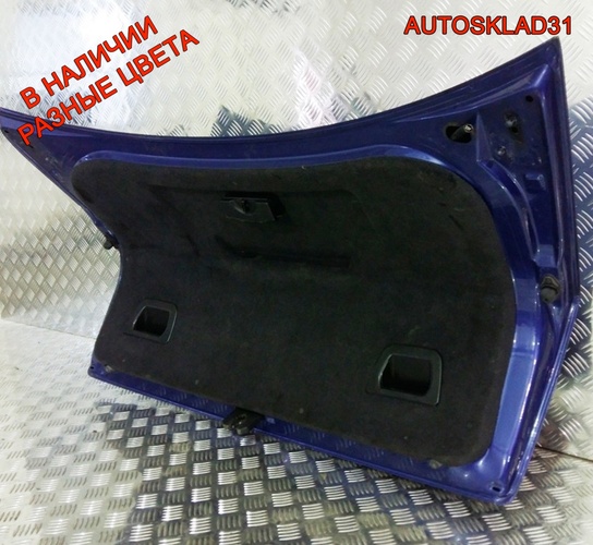 Крышка багажника Голая VW Passat B5 3B5827025C