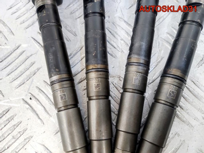 Форсунка дизельная VW Passat B6 2.0 CBA 03L130277