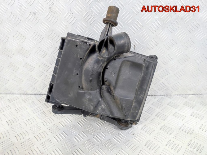 Корпус воздушного фильтра Opel Meriva A 55354340