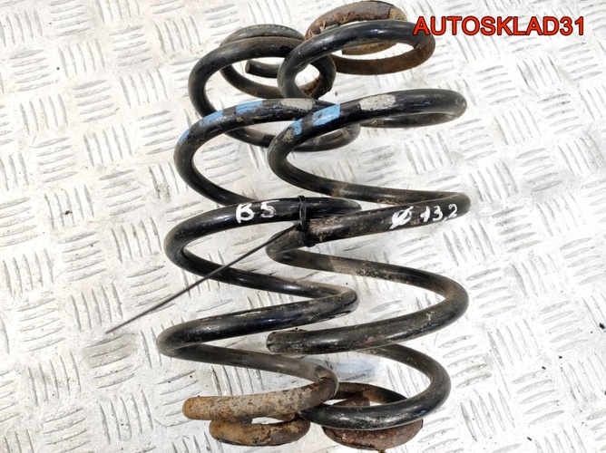 Пружина задняя Volkswagen Passat B5 3B0511115D