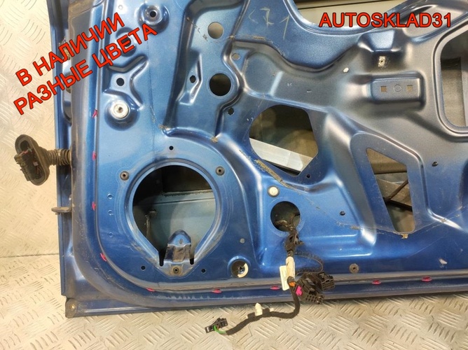 Дверь передняя правая Голая Audi A4 B6 8E0831052