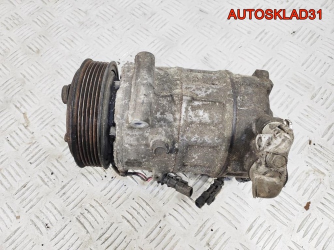 Компрессор кондиционера Opel Insignia 13314473