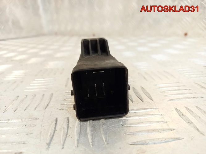 Реле свечей накала Renault Megane 3 0281003050