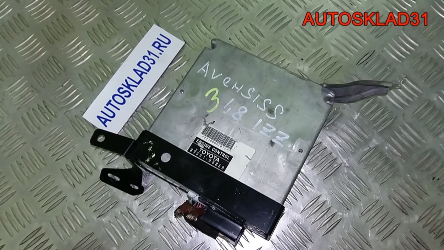 Блок ЭБУ Toyota Avensis T250 1,8 1ZZFE 8966105860