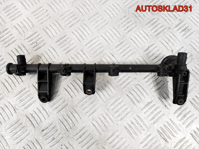 Рейка топливная Renault Megane 1 7700864726