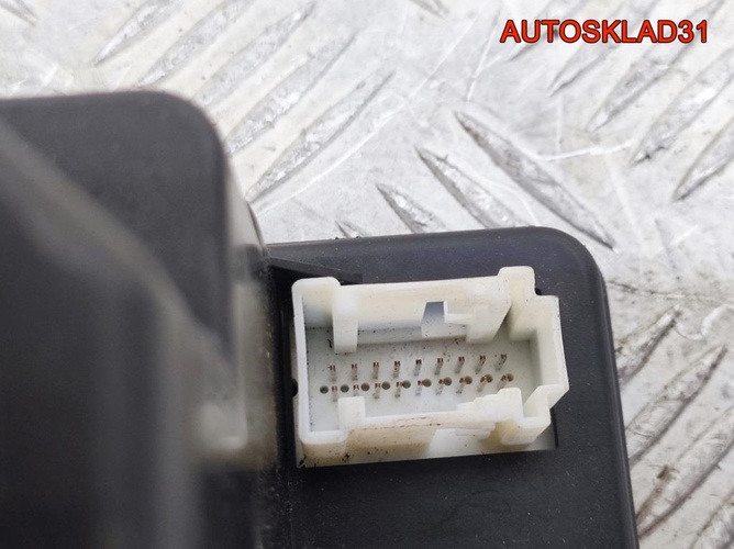 Компрессор центрального замка Mercedes A2108001548