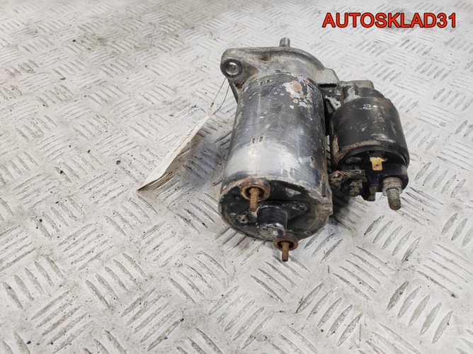 Стартер Volkswagen Passat B3 1.8 Бензин 02A911023A