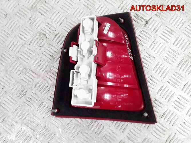 Фонарь задний правый Skoda Octavia A4 1U6945112