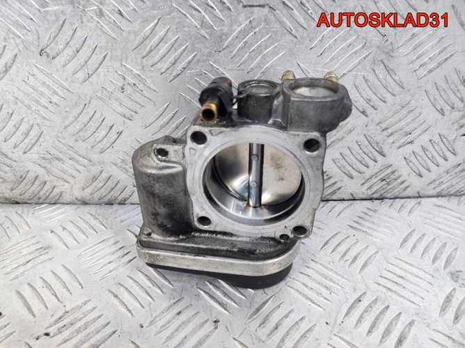 Заслонка дроссельная VW Touran 2,0 BSX 06A133062AD