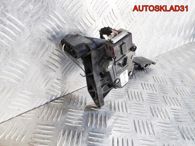 Педаль газа Opel Astra H 9158010