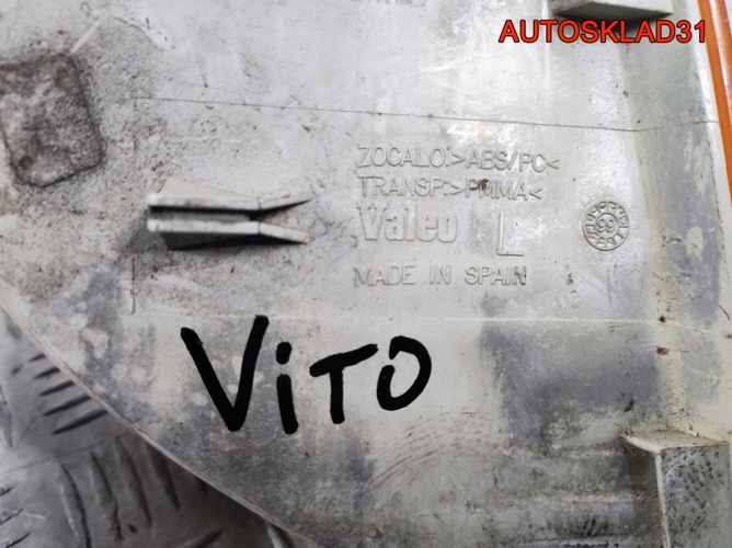 Указатель поворота левый Mercedes Benz Vito 638