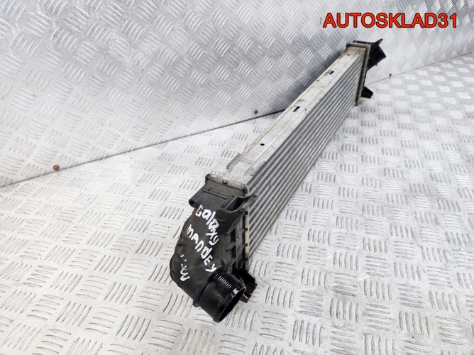 Интеркулер Ford Galaxy 2 1.8 QYWA 818239 Дизель