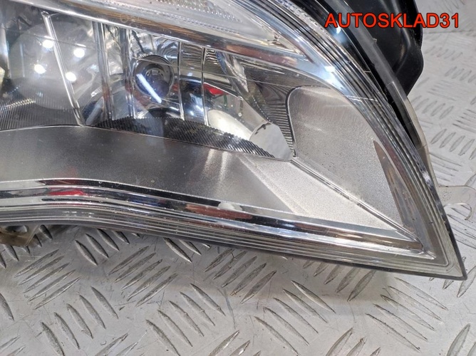 Фара правая Галоген Opel Astra J 13253647