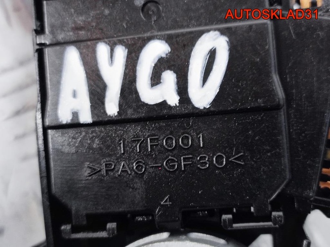 Переключатель поворотов Toyota Aygo 841400H010