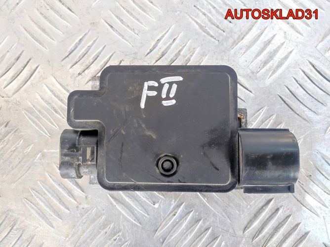 Блок управления вентилятора Ford Focus 2 940002904
