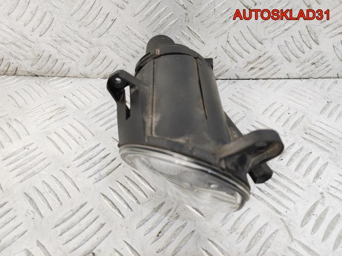Фара противотуманная прав VW Passat B5 3B7941700A