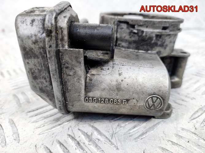 Заслонка дроссельная VW Touran 03G128063B