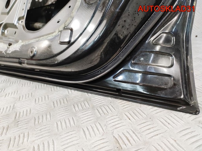 Дверь передняя правая Nissan Note E11 H01009U0M0