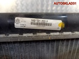 Радиатор основной VW Golf 5 2003-2009 1K0121253F (Изображение 3)