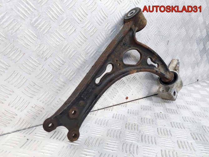 Рычаг передний левый VW Touran 2,0 BSX 1K0407153G