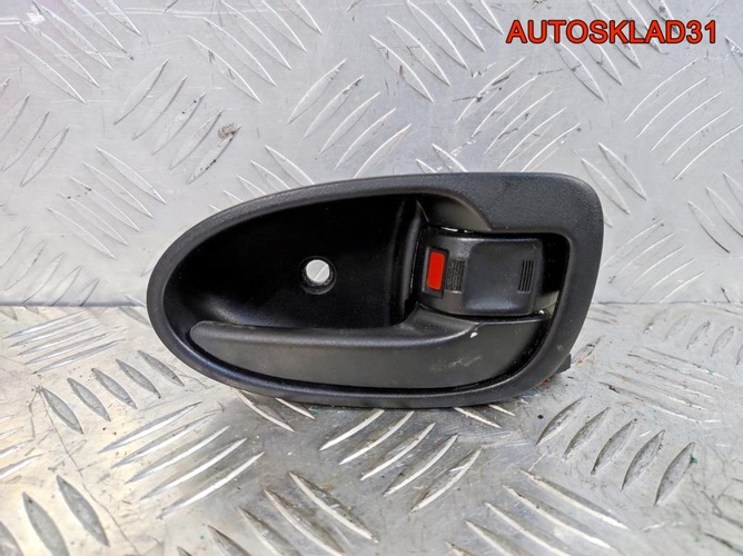 Ручка двери внутренняя правая Toyota Yaris