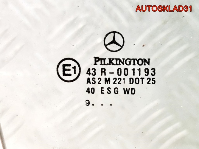 Стекло переднее правое Mercedes W203 A2037250210
