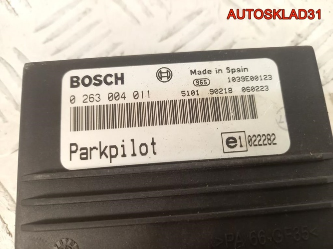 Блок управления парктроником Mazda 3 BK 0263004011