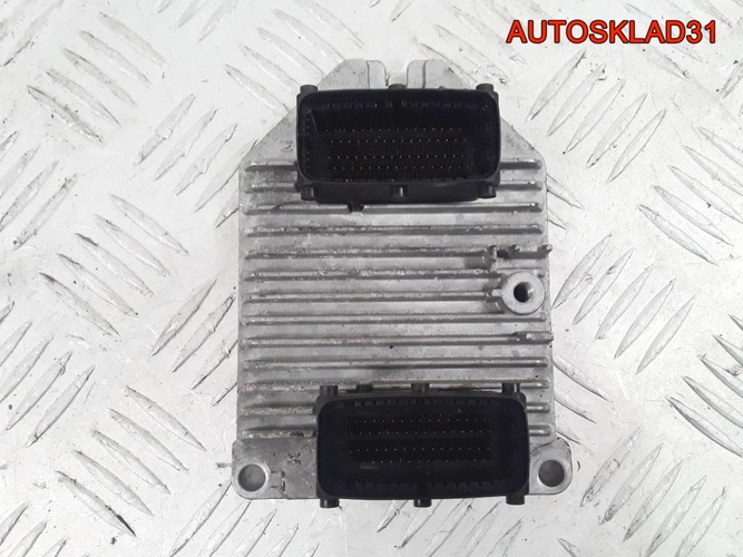 Блок управления двигателем, ЭБУ Volkswagen Passat B3, Пассат Б3 1.8.  443907311D, 0261200271.: купить б/у с доставкой по Украине. б/у блоки  управления от 