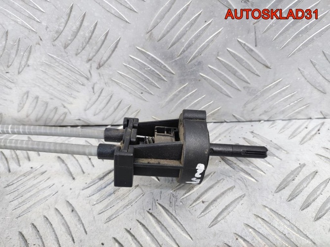 Трос корректора фар Renault Sandero 8200607344