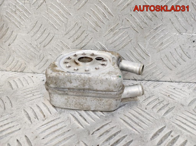 Радиатор масляный Audi A3 8L 1,6 AKL 078117021A