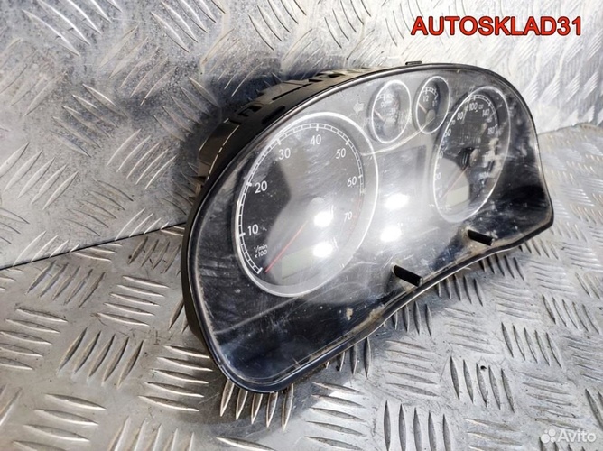 Панель приборов VW Passat B5+ 3B0920827 Бензин