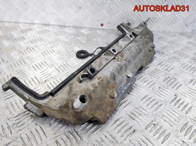 Крышка клапанная Opel Movano 2,2 G9T 8200290988