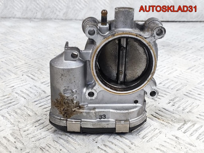 Заслонка дроссельная Mercedes W203 A1111410325