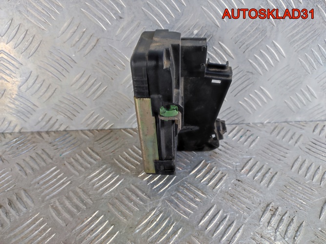 Замок двери передней правой Opel Zafira A 90561154
