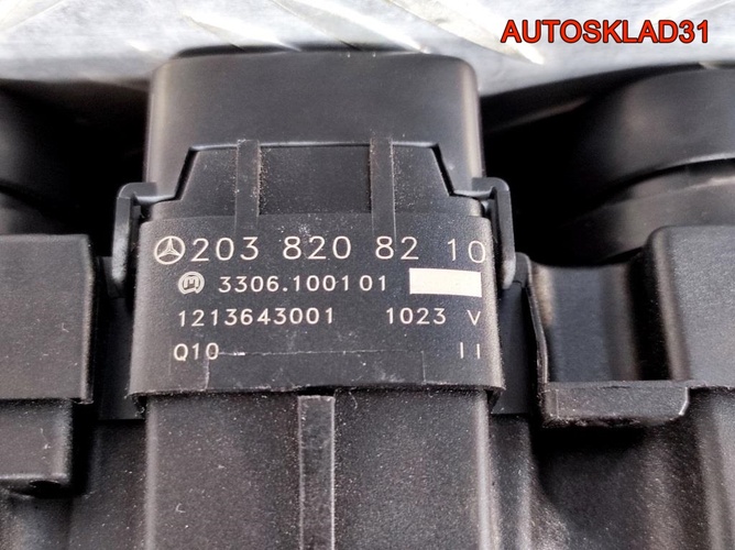 Блок кнопок Mercedes Benz W203 A2038208210