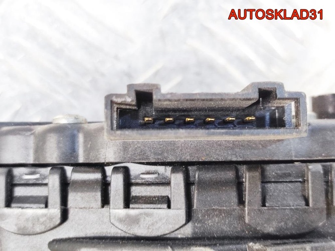 Педаль газа Audi A4 B5 8D1721523F Дизель