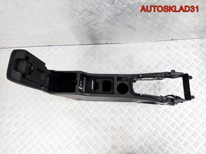 Подлокотник с консолью Opel Astra J 13310022