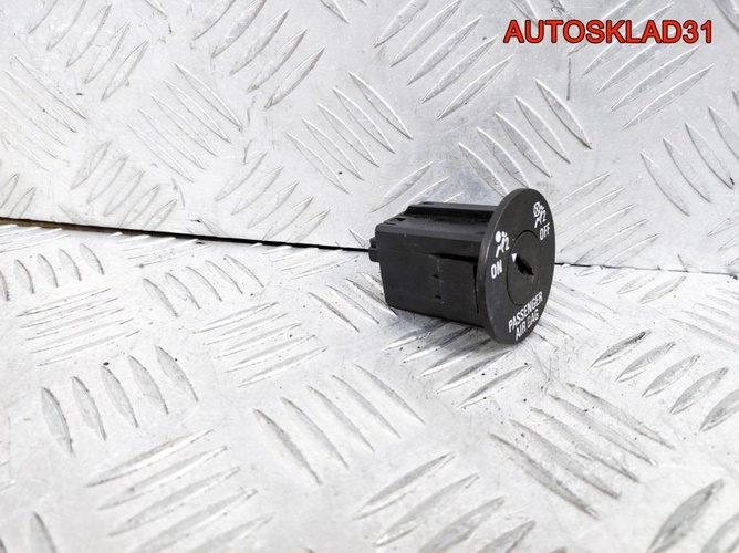 Выключатель Air Bag Opel Astra J 13268602