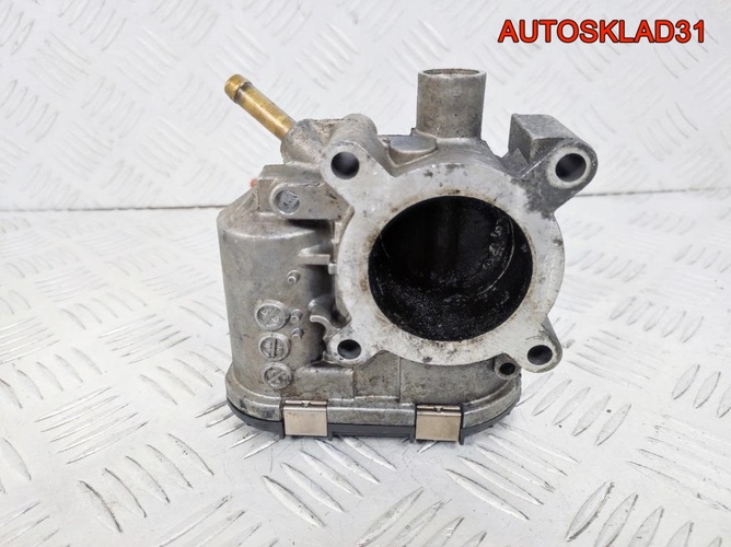 Заслонка дроссельная VW Polo 1,0 AUC 030133062A