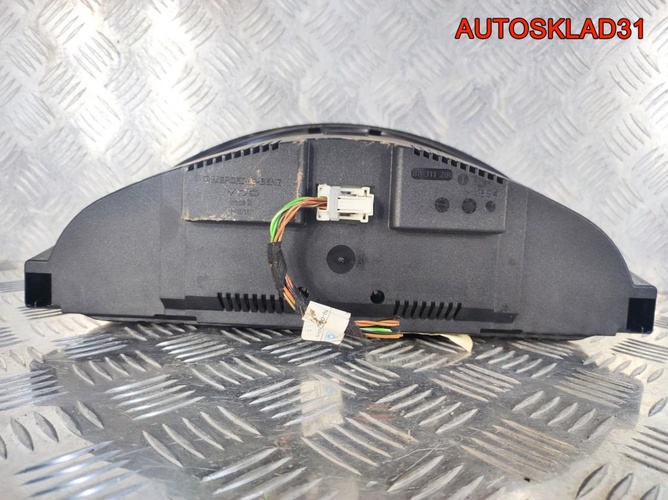 Панель приборов Mercedes Benz W203 A2035401311