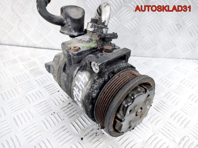 Компрессор кондиционера Mercedes W203 A0002308511