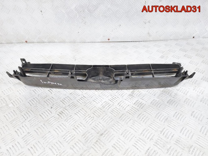 Решетка радиатора Subaru Impreza G11 91121FE150