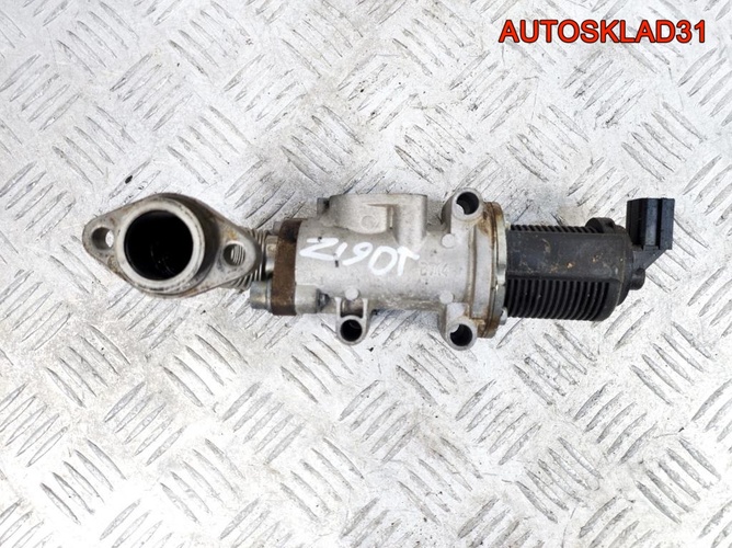 Клапан EGR ЕГР Opel Astra H Z19DT 55215031