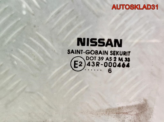 Стекло двери передней левой Nissan Note E11 