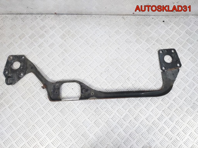 Балка передняя поперечная Audi A4 B5 8D0805851