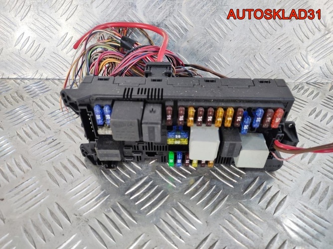 Блок предохранителей Mercedes Benz W211 2115453801
