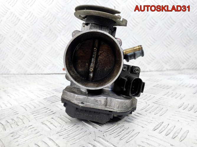 Заслонка дроссельная Audi A6 C5 078133063AN